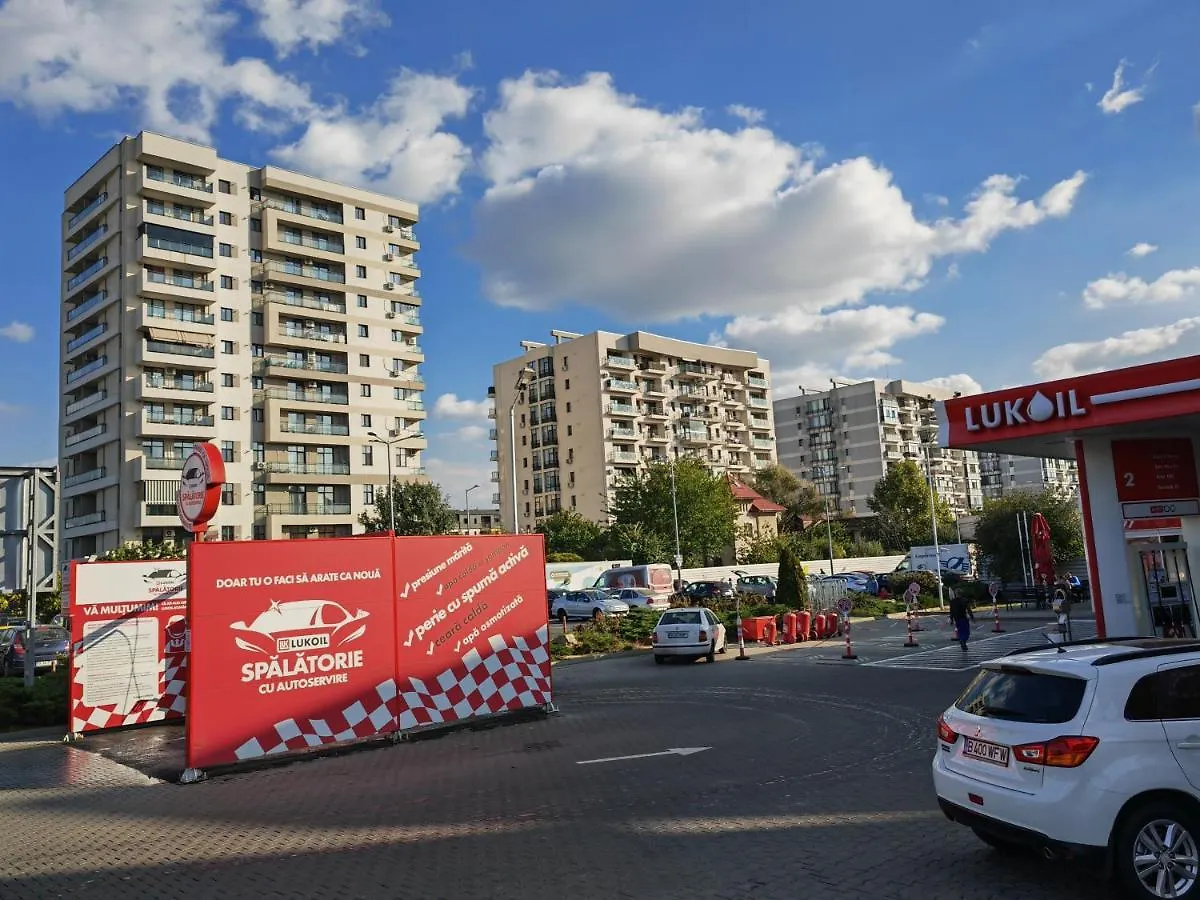 アパート Sunset Bucharest 75アパートメント